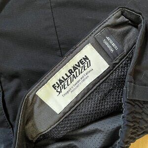 Fajallraven x Specialized Women's Cargo shorts.